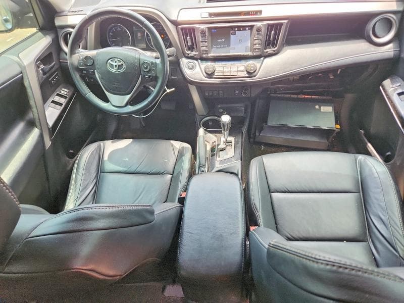 2018 TOYOTA RAV4 LIMITED 8