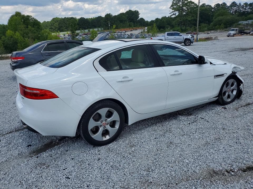 2018 JAGUAR XE 3