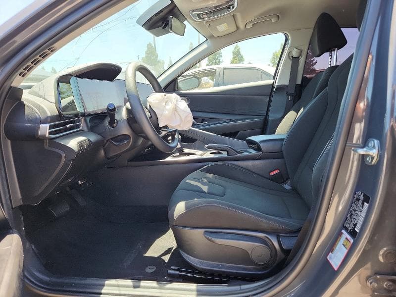 2024 HYUNDAI ELANTRA SEL 7