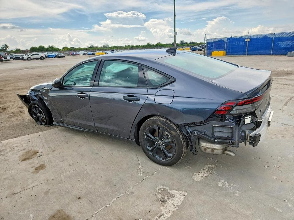 2025 HONDA ACCORD SE 2