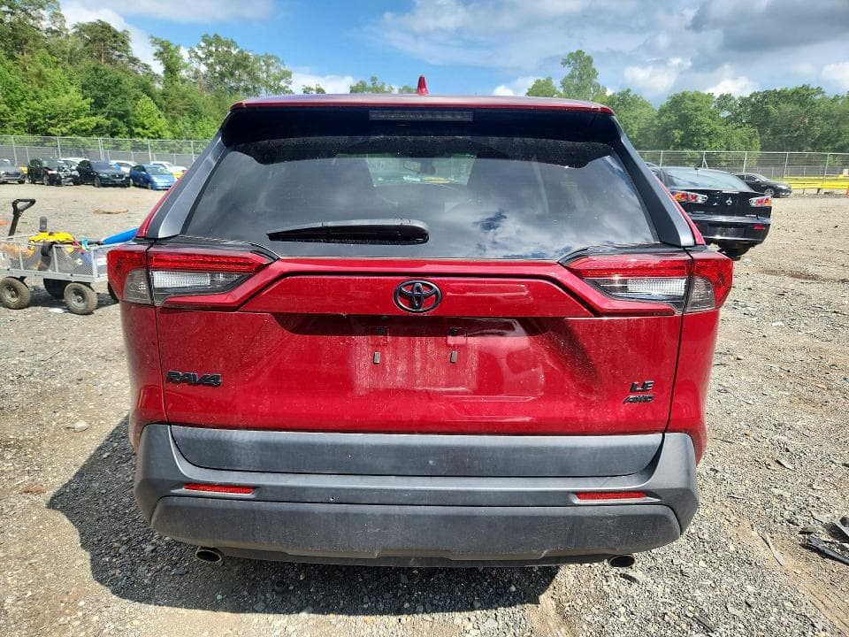 2024 TOYOTA RAV4 LE 6