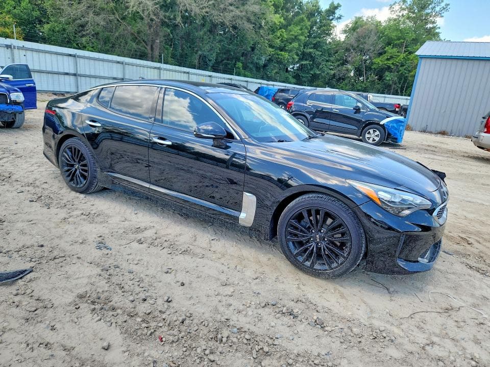 2018 KIA STINGER PREMIUM 4
