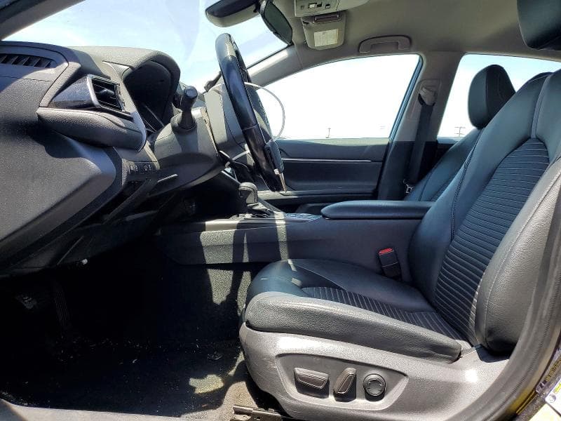 2022 TOYOTA CAMRY SE 7