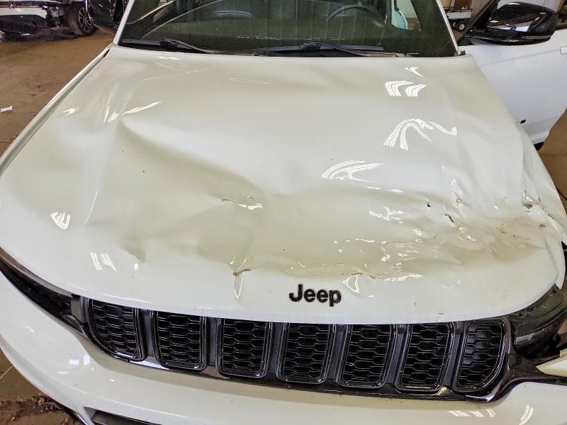 2023 JEEP GRAND CHEROKEE L LAREDO 12
