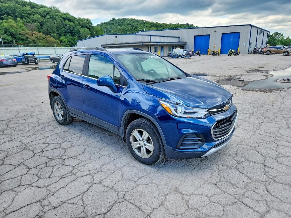 2019 CHEVROLET TRAX 1LT 4