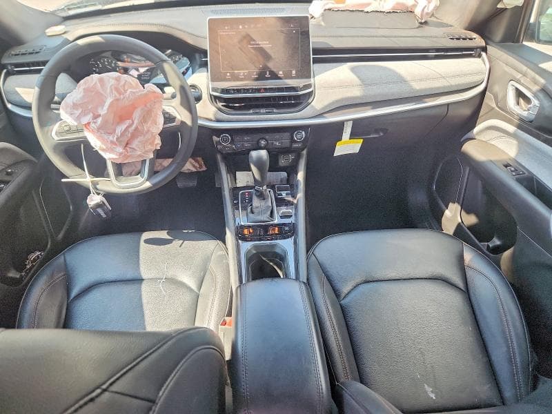 2024 JEEP COMPASS LATITUDE LUX 8
