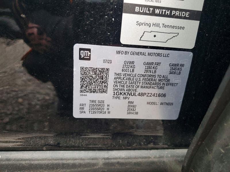 2023 GMC ACADIA SLT 14