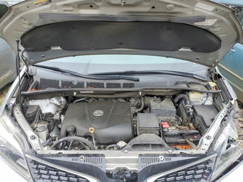 2019 TOYOTA SIENNA SE 8-PASSENGER 11
