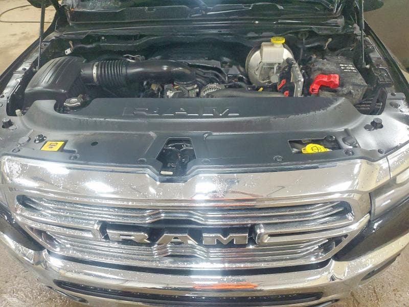 2019 RAM 1500 LARAMIE 11