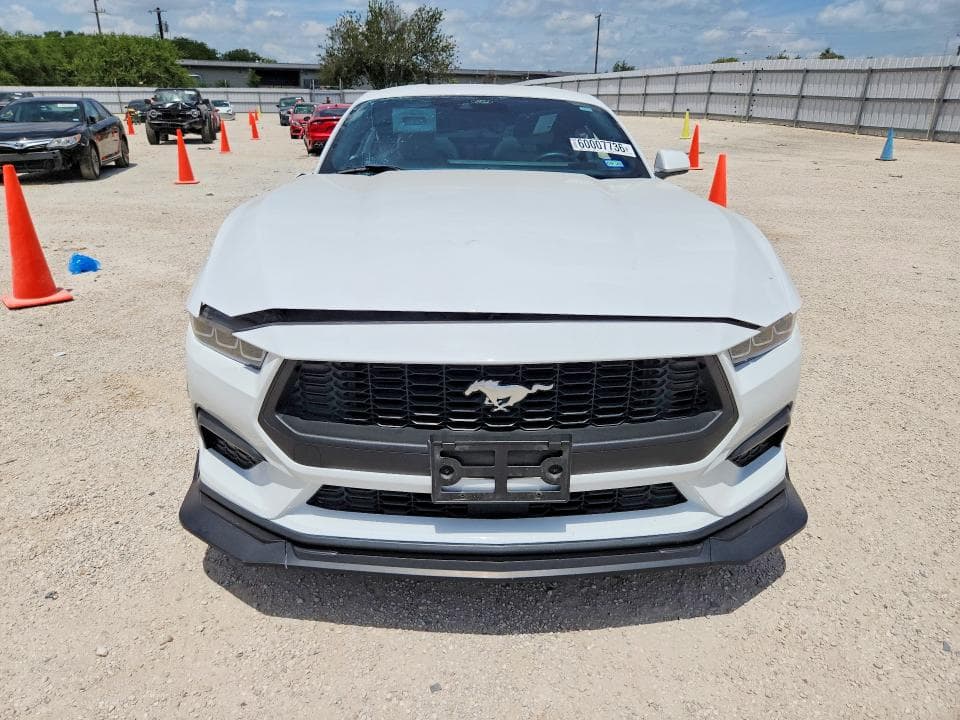2024 FORD MUSTANG 5