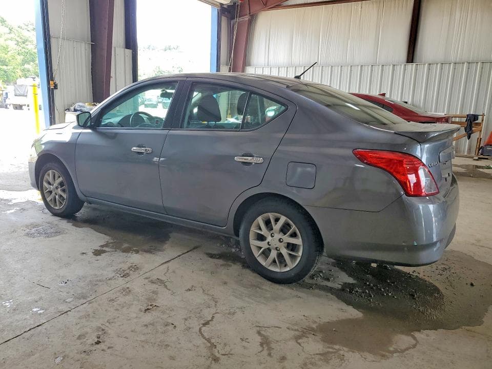 2018 NISSAN VERSA SV 2