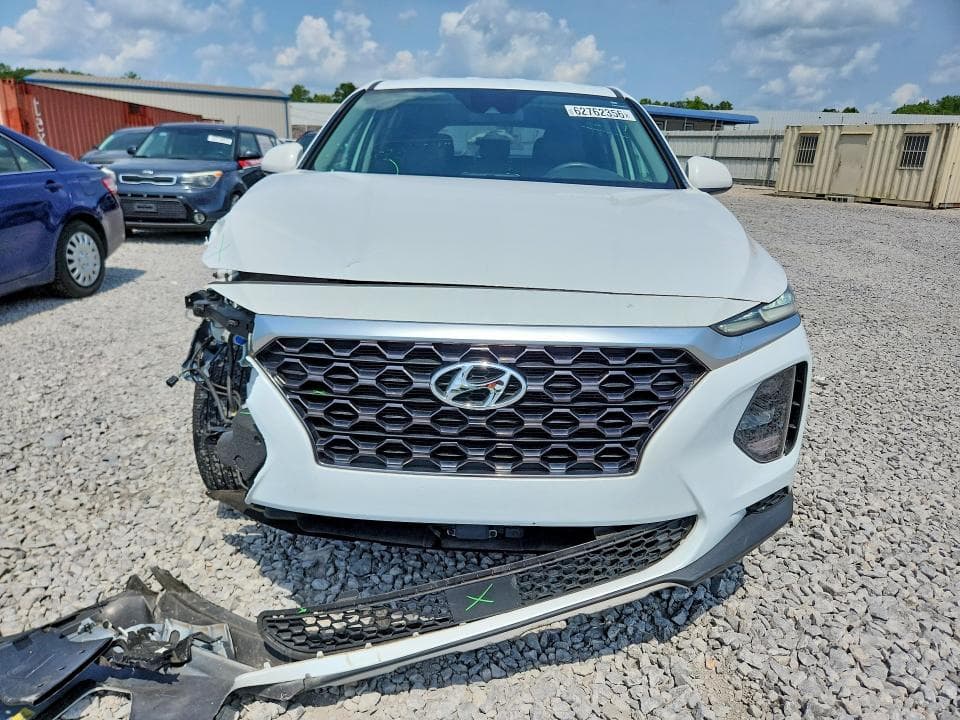 2019 HYUNDAI SANTA FE SE 5