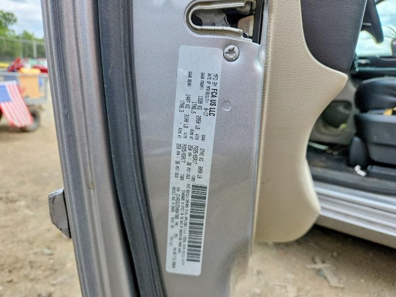 2017 DODGE GRAND CARAVAN SXT 13