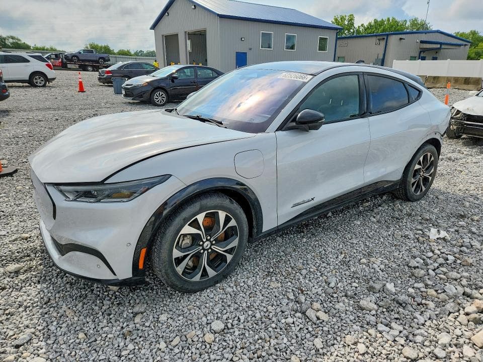 2021 FORD MUSTANG MACH-E PREMIUM - 1