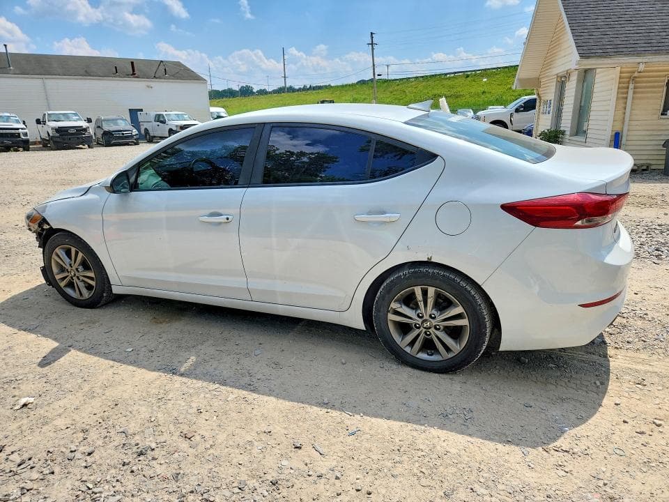 2018 HYUNDAI ELANTRA SEL 2
