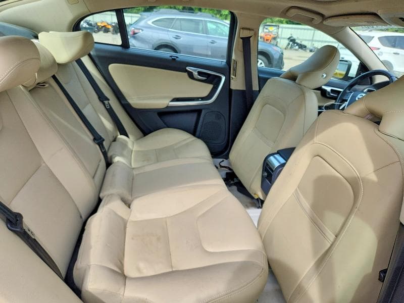 2017 VOLVO S60 PREMIER 10