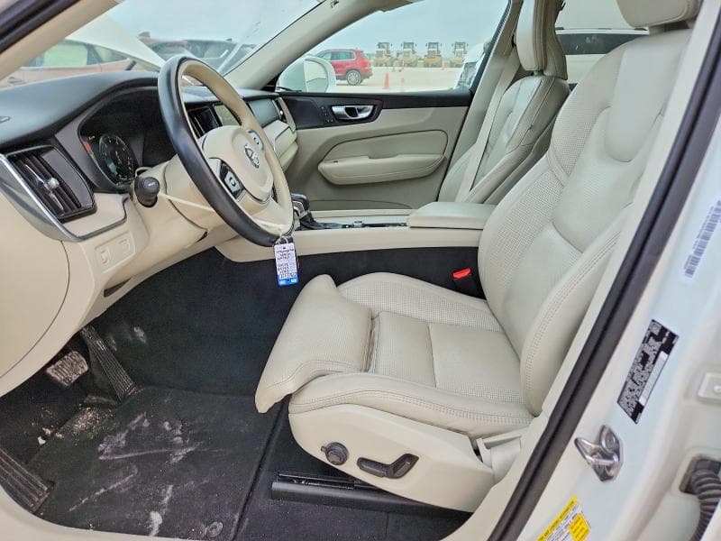 2021 VOLVO XC60 T5 INSCRIPTION 7