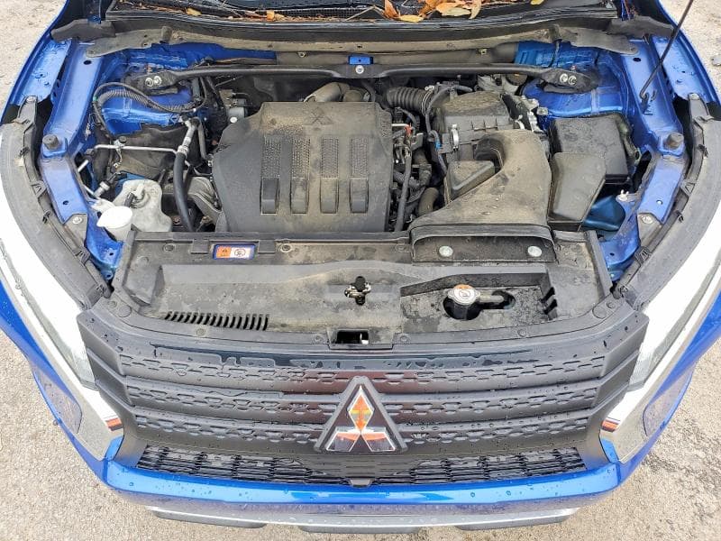 2022 MITSUBISHI ECLIPSE CROSS SE 12