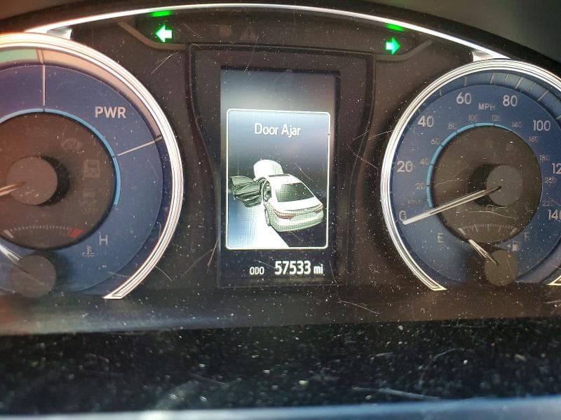 2017 TOYOTA CAMRY HYBRID XLE 9