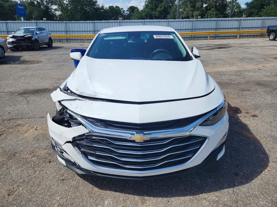 2024 CHEVROLET MALIBU LT 5