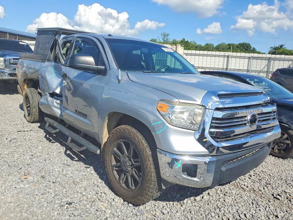 2017 TOYOTA TUNDRA SR5 4