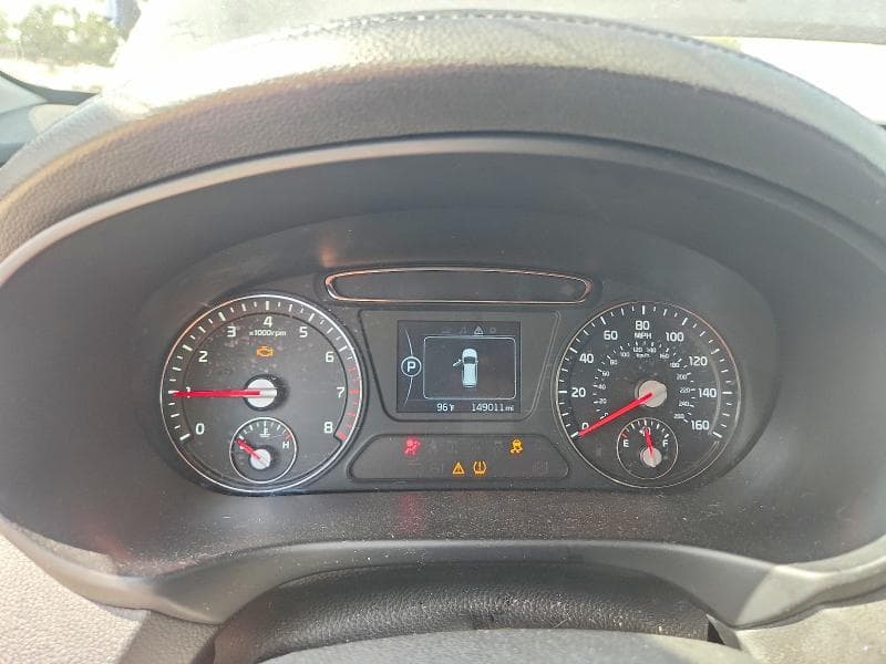 2017 KIA SORENTO LX 9