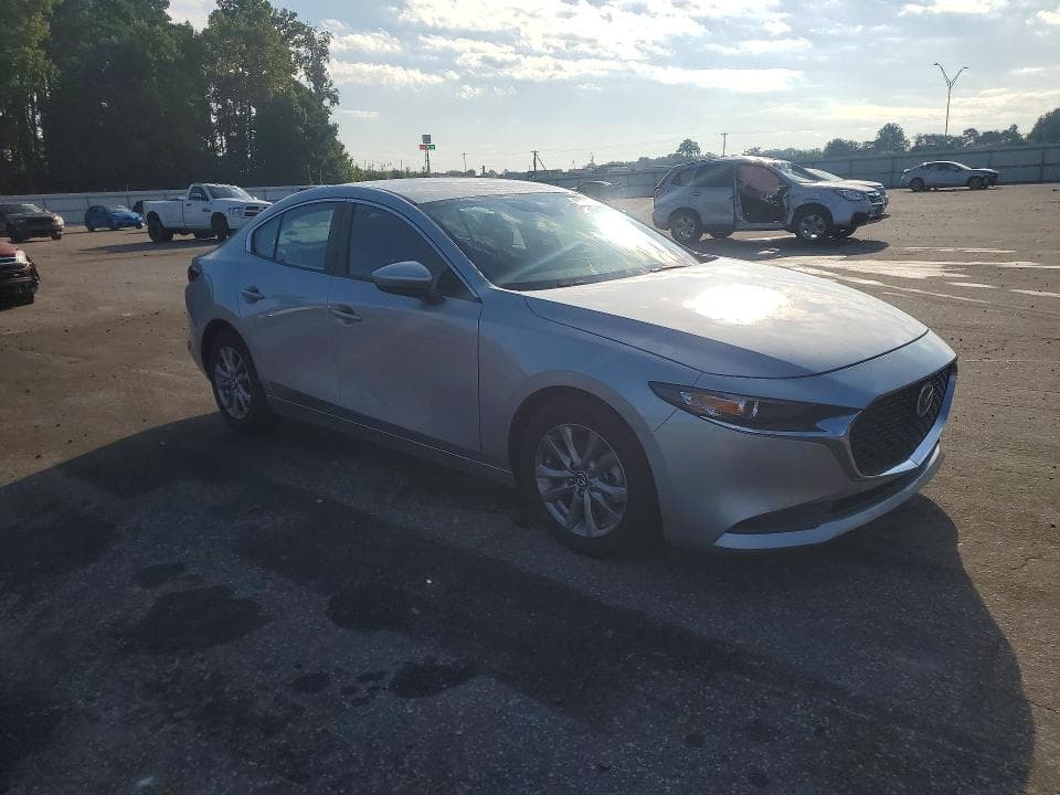 2020 MAZDA 3 4
