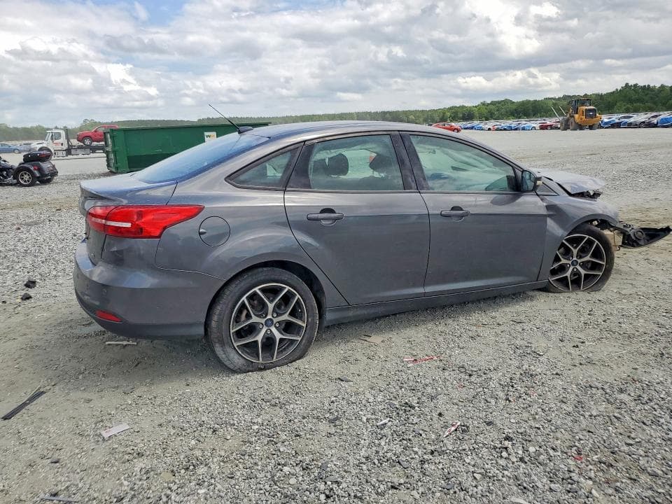 2017 FORD FOCUS SEL 3