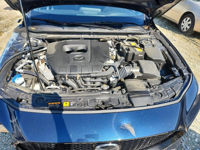 2025 MAZDA 3 11
