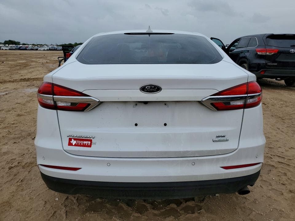 2020 FORD FUSION SE 6
