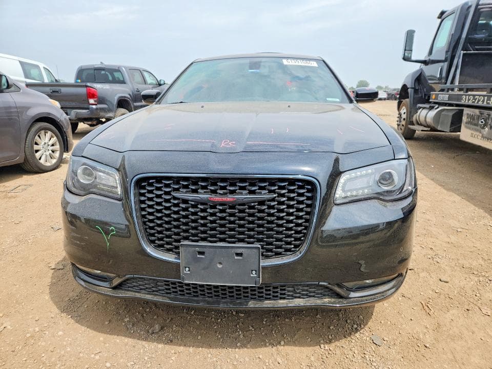 2023 CHRYSLER 300 S 5