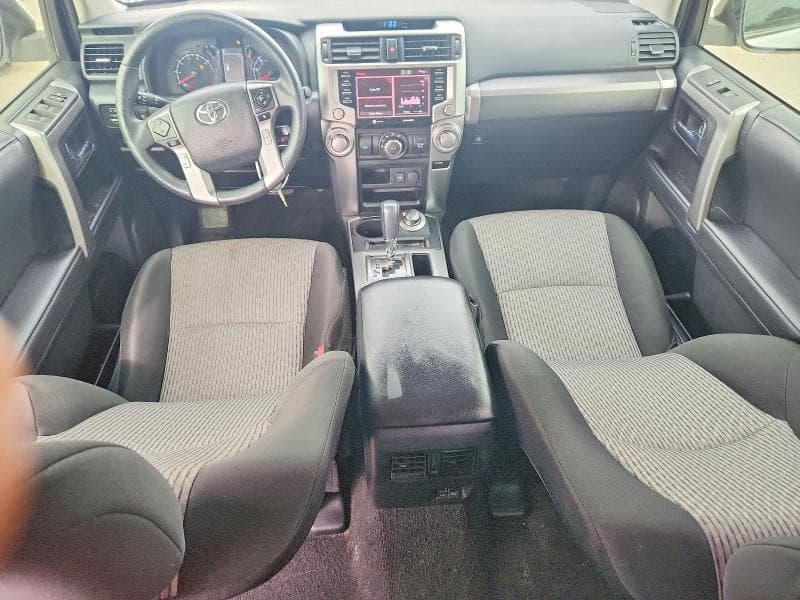2021 TOYOTA 4RUNNER SR5 8