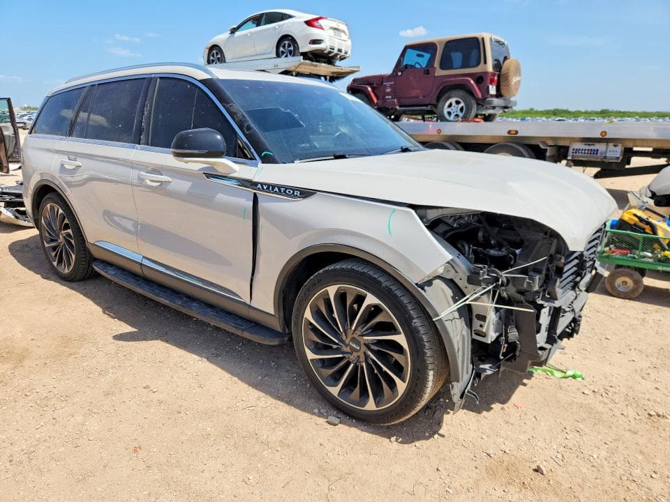 2022 LINCOLN AVIATOR RESERVE 4