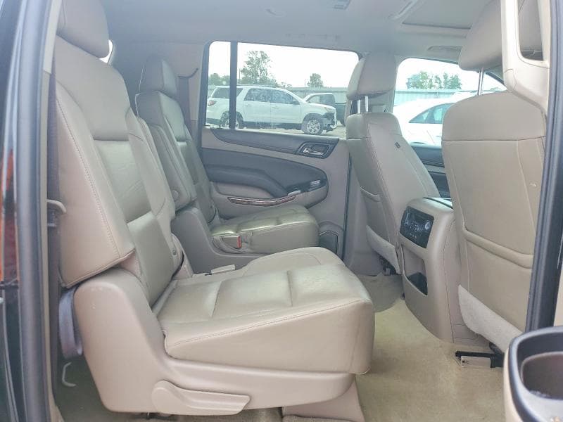 2017 CHEVROLET SUBURBAN K1500 PREMIER 11