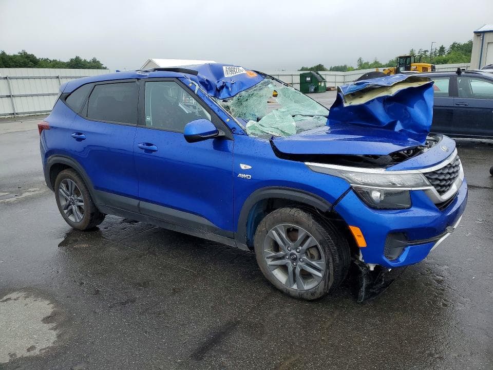 2021 KIA SELTOS LX 4