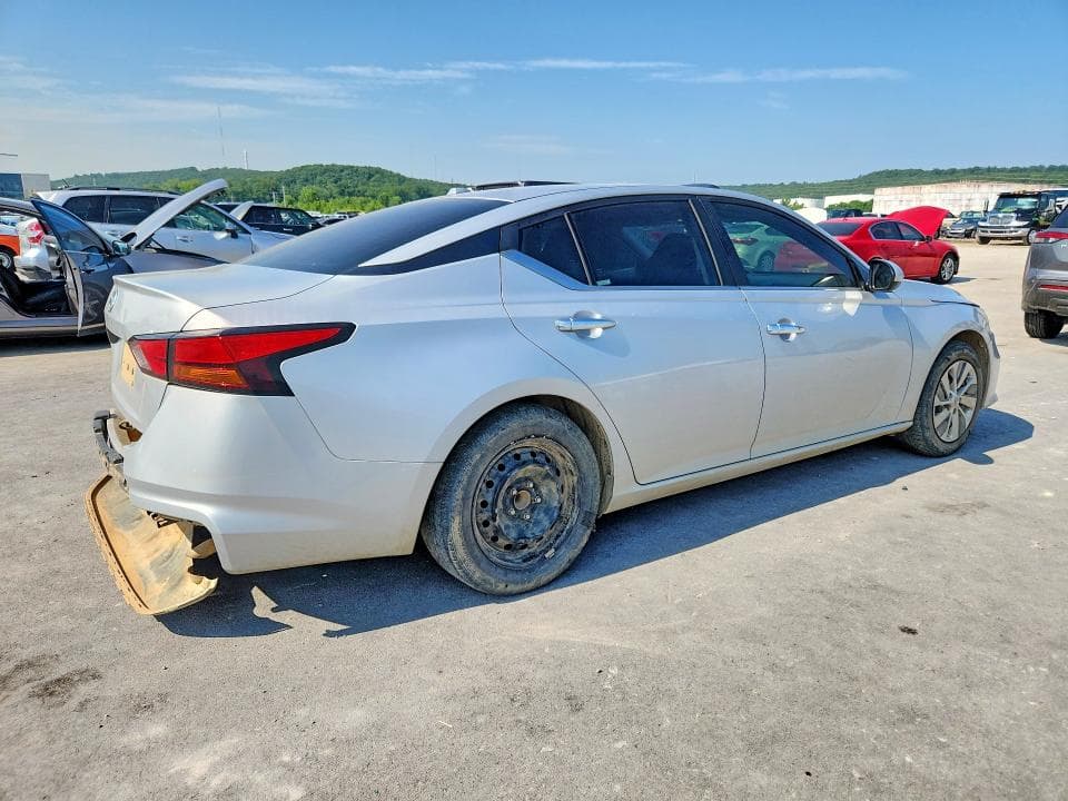 2020 NISSAN ALTIMA S 3