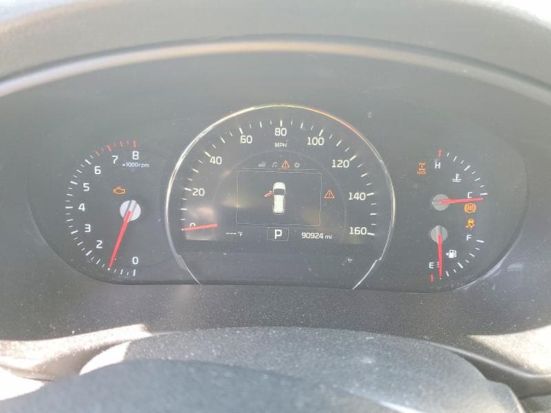 2017 KIA SORENTO EX 9
