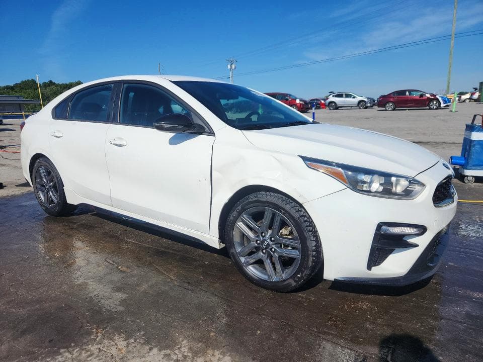2021 KIA FORTE GT LINE 4
