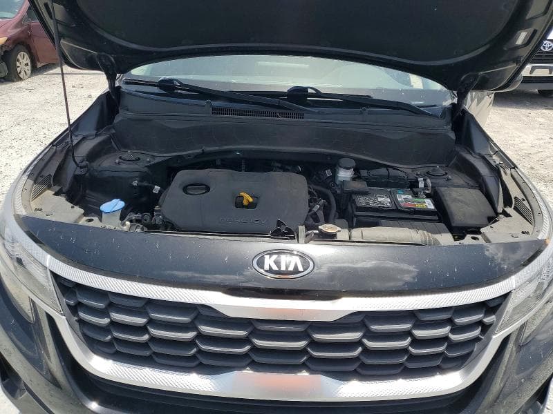 2021 KIA SELTOS LX 12