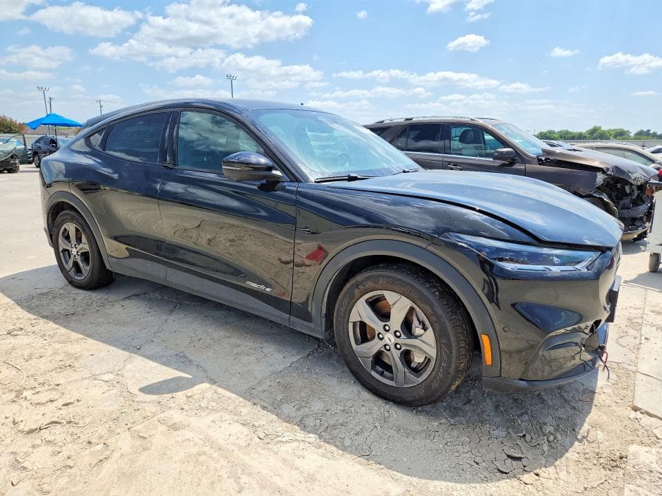 2023 FORD MUSTANG MACH-E SELECT 4