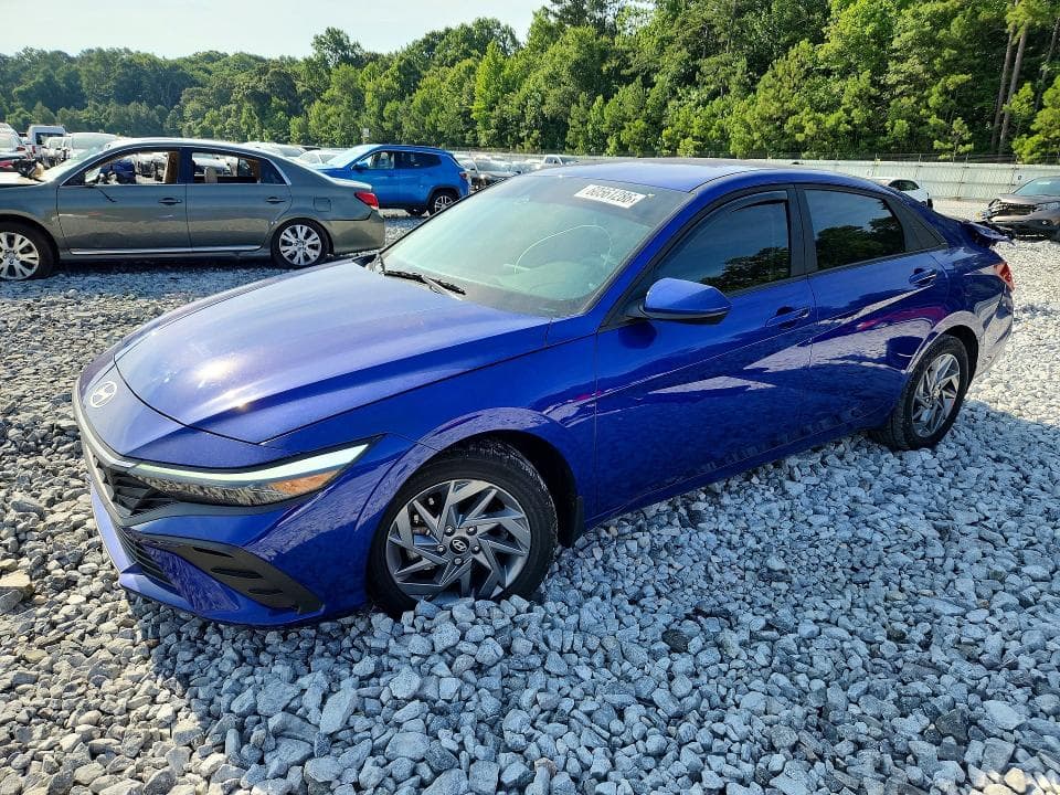 2024 HYUNDAI ELANTRA SEL - 1