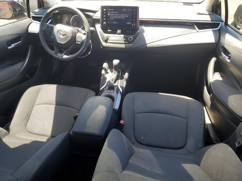 2020 TOYOTA COROLLA LE 8