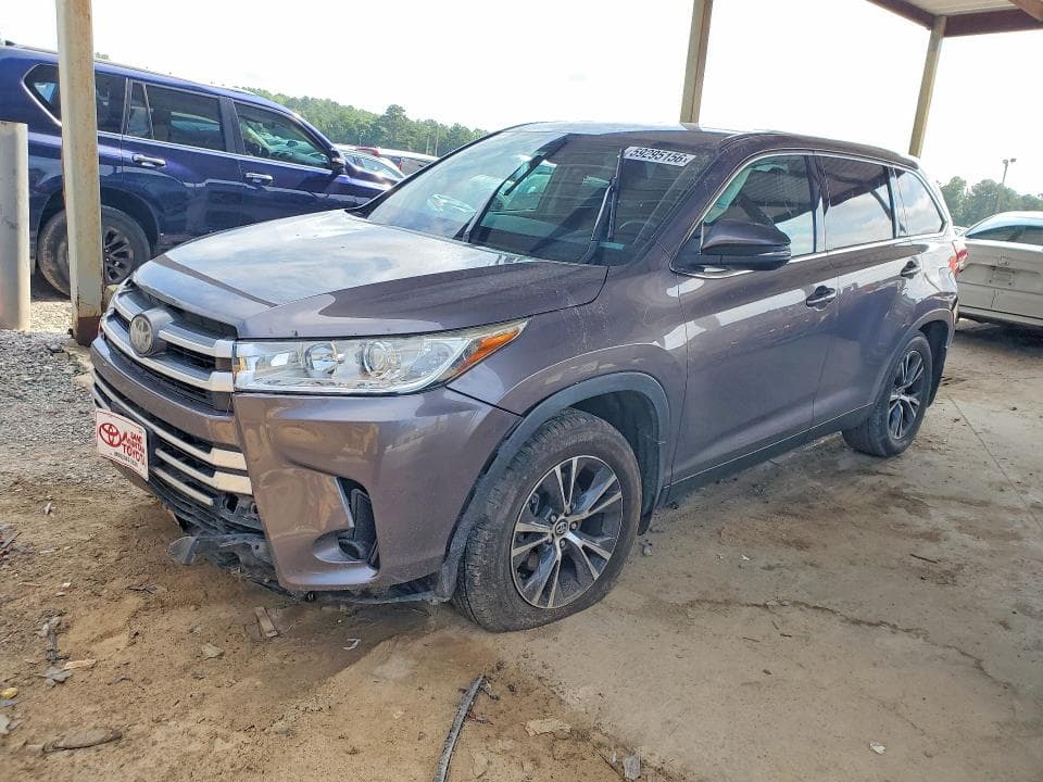 2019 TOYOTA HIGHLANDER LE - 1