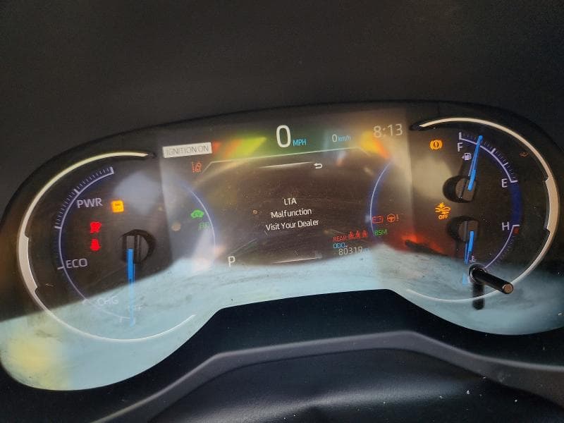 2020 TOYOTA RAV4 XSE 9