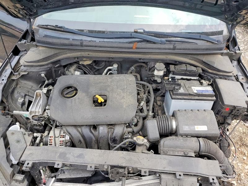 2019 HYUNDAI ELANTRA SE 11