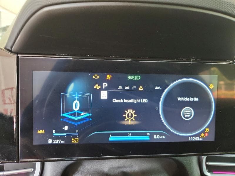 2026 HYUNDAI ELANTRA LIMITED 9