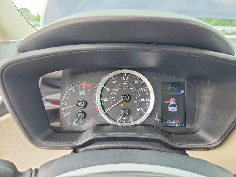 2021 TOYOTA COROLLA LE 9