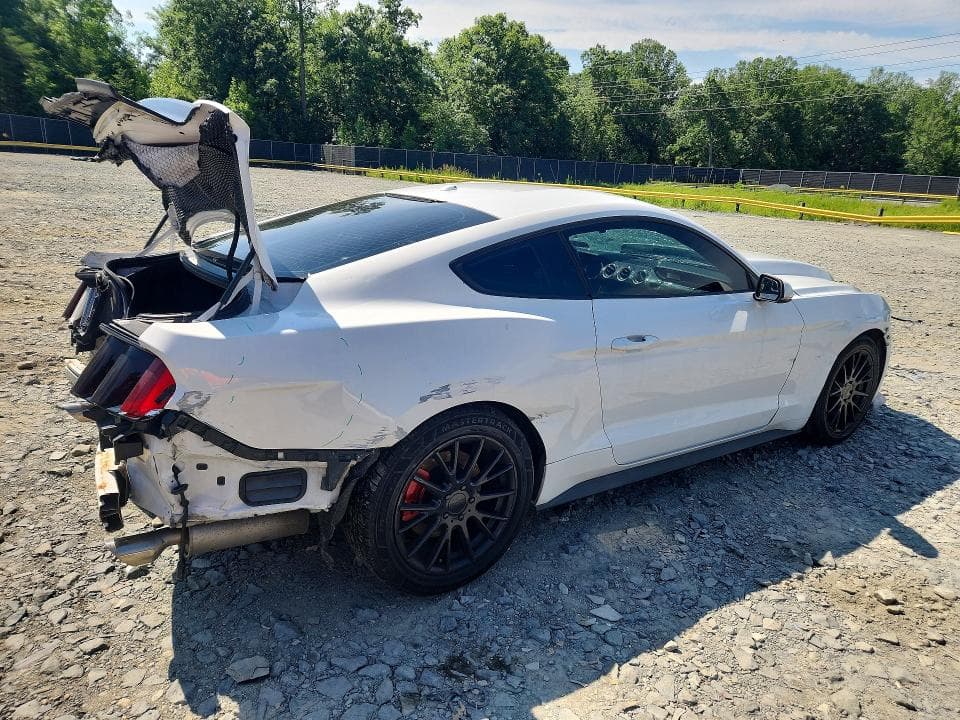 2017 FORD MUSTANG 3
