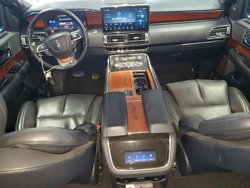 2024 LINCOLN NAVIGATOR L 8