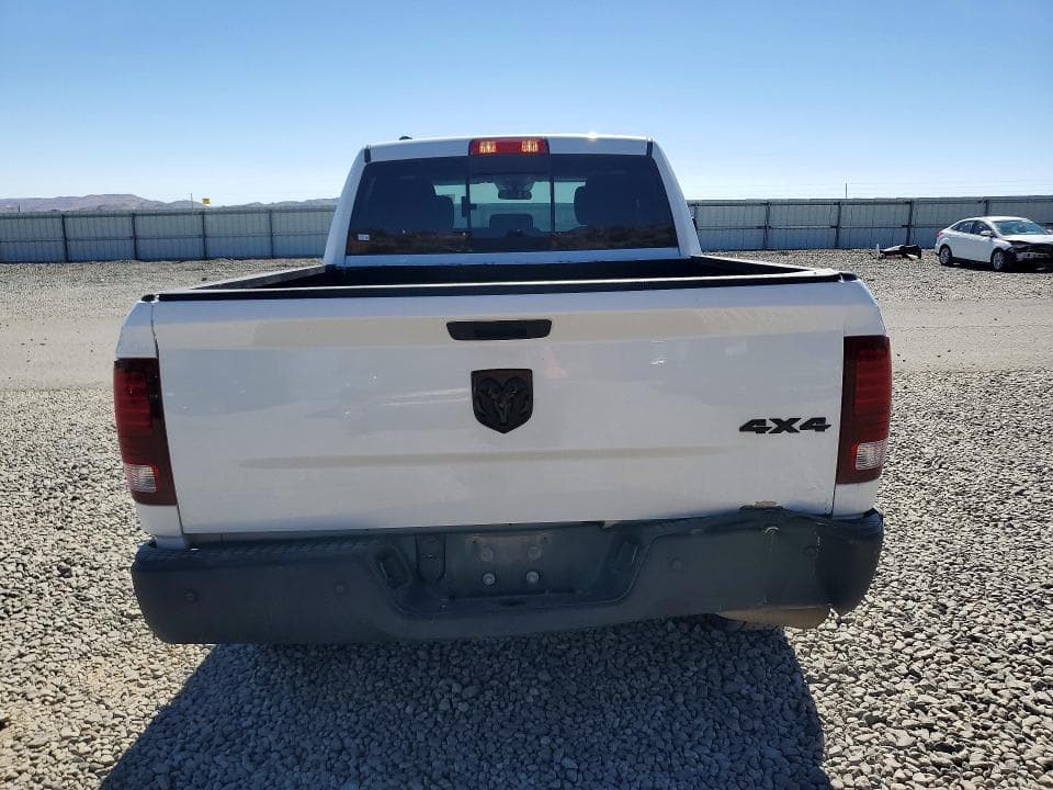 2019 RAM 1500 CLASSIC SLT 6